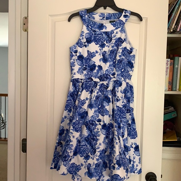 Gabby Skye Dresses & Skirts - Blue & White Floral Gabby Skye Fit and Flare